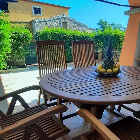 Le Residenze Del Mare Nyaraló Porto San Paolo